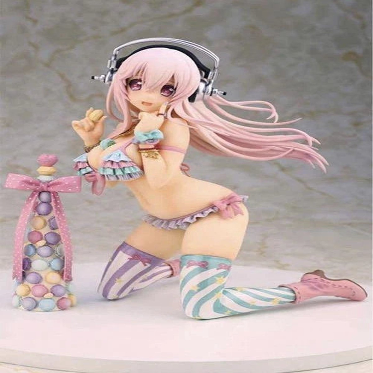 Alphamax 1/7 Super Sonico The Animation with Macaroon Tower ver PVC Figure